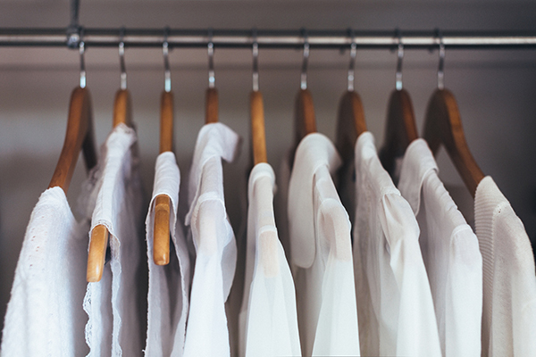 Wardrobe Declutter: 5 Things to Remove From Your Closet